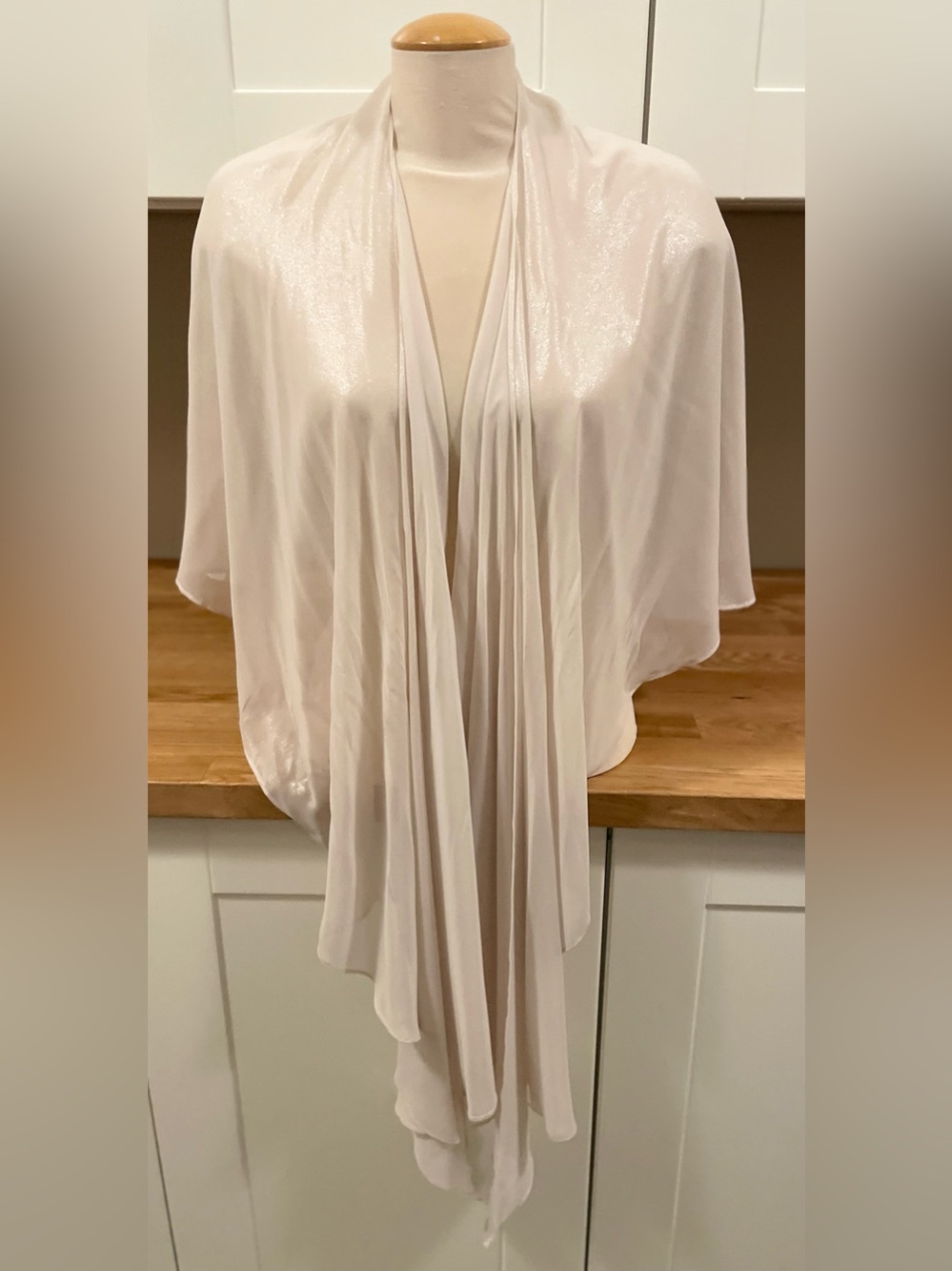 NWT Tahari Draped Shimmery Cream Wrap
